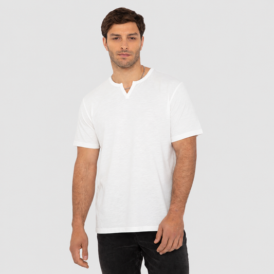 REMERA HENLEY MANGA CORTA